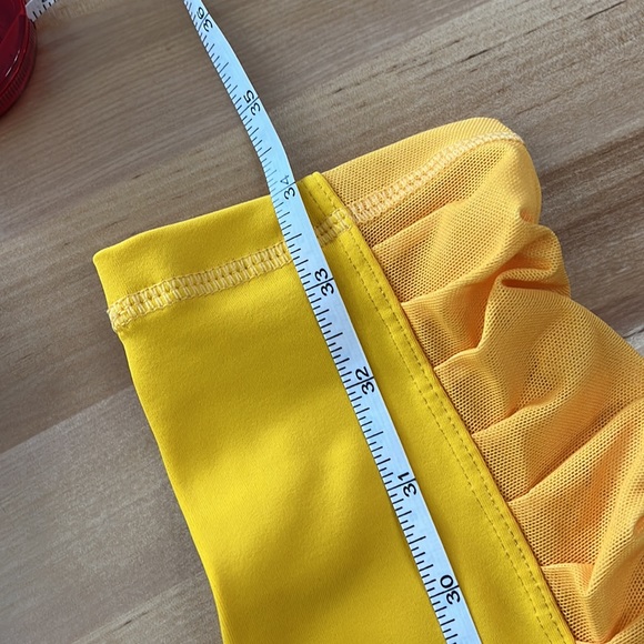 Zyia Active 2 Piece Set Daffodil Large - Picture 11 of 14